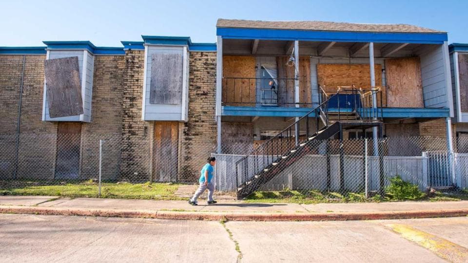 Epidemia de departamentos peligrosos en Houston afecta con más fuerza a hispanos, revela estudio