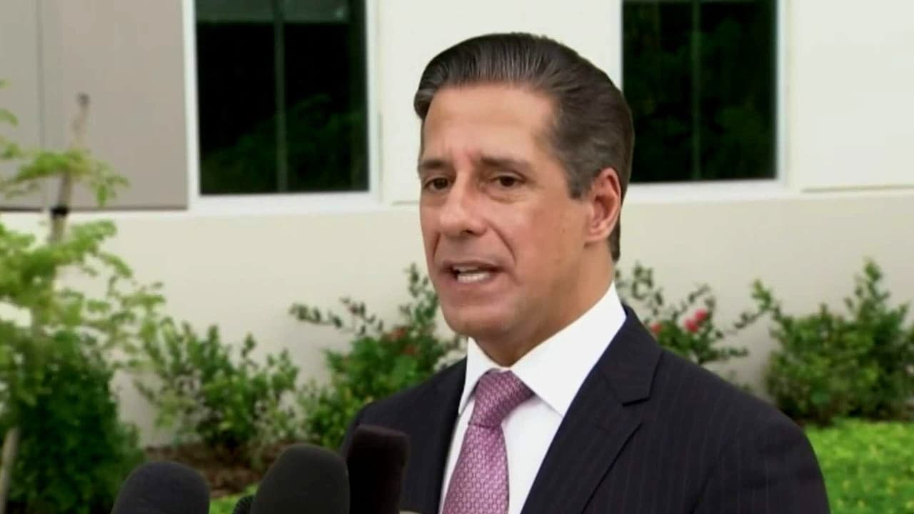Superintendente de LAUSD, Alberto Carvalho, renuncia ¿por fallo en proyecto con IA millonario?
