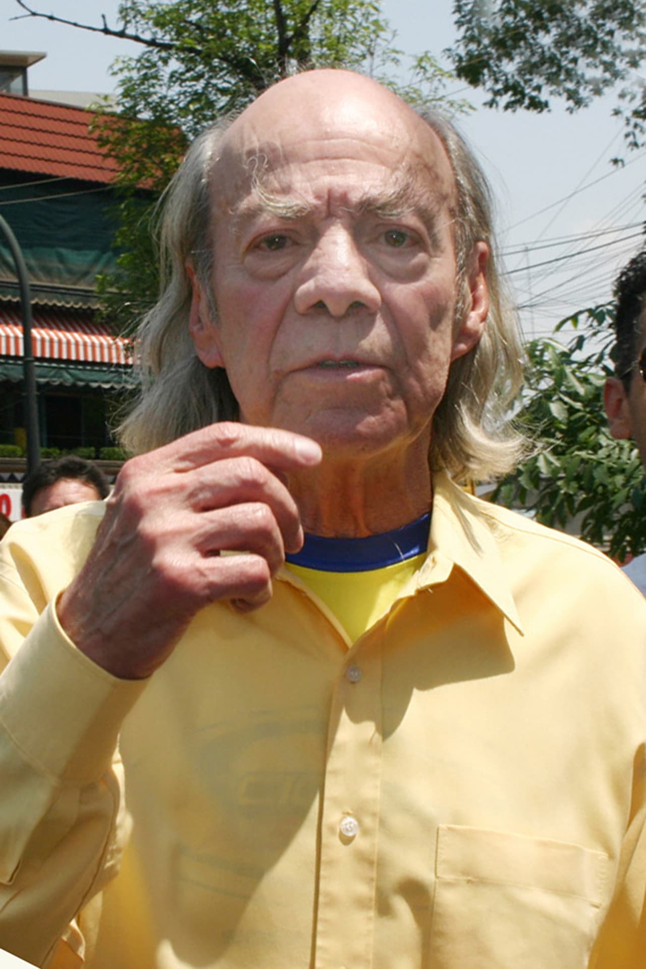 Recordemos que desde hace más de tres años, el '
<b>Loco'</b> venía librando dificultades de salud con la aparición de tumores en la cabeza, además de cáncer en la piel.