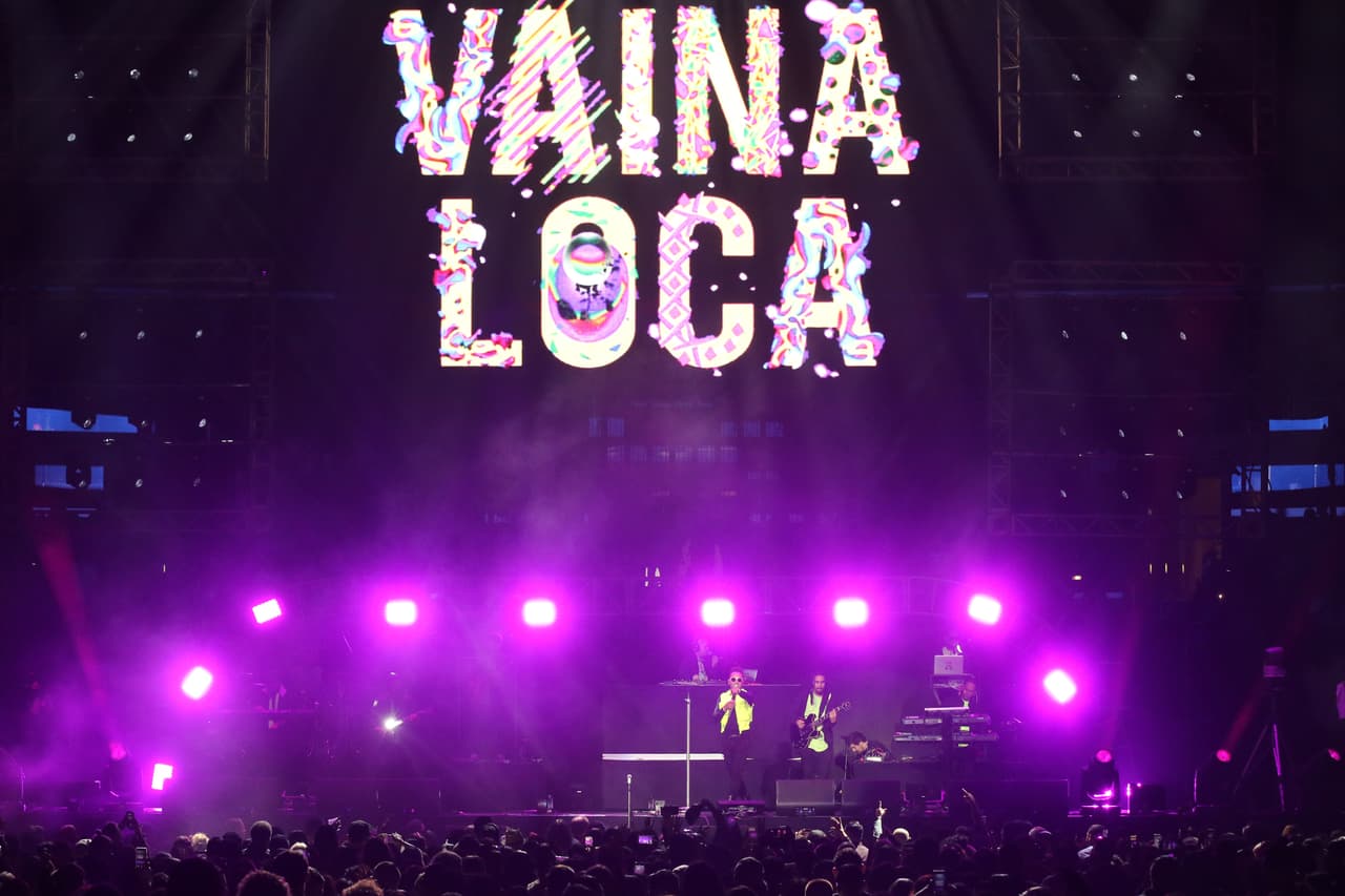 El pasado sábado, durante su participación en la tercera edición del festival Calibash, en Las Vegas, Nevada, Ozuna aprovechó para dirigirse a sus fans y tras darle las gracias a Dios, también agradeció a su público por "el cariño y el apoyo que me dan día a día".