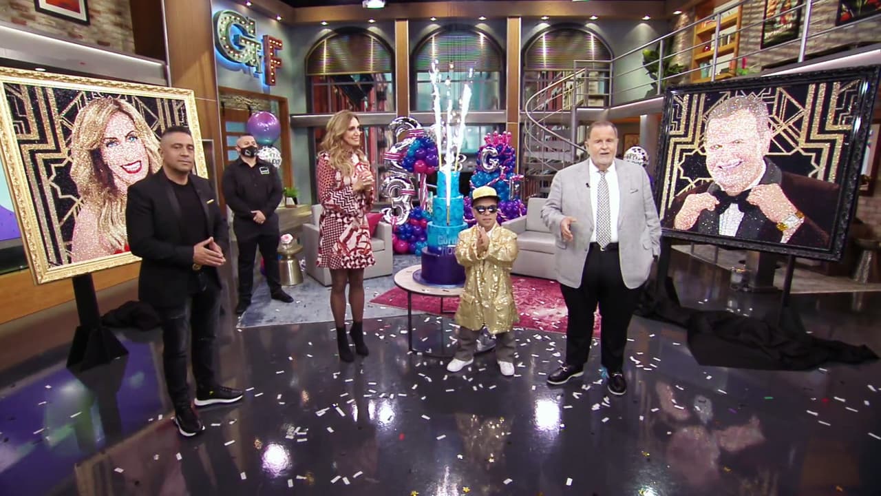 Finalmente, nuestros presentadores despidieron el show con un tradicional pastel y un mensaje. "Queremos dar las gracias a cada uno de los artistas que han estado en este programa porque no podemos olvidarlos", expresó Lili.