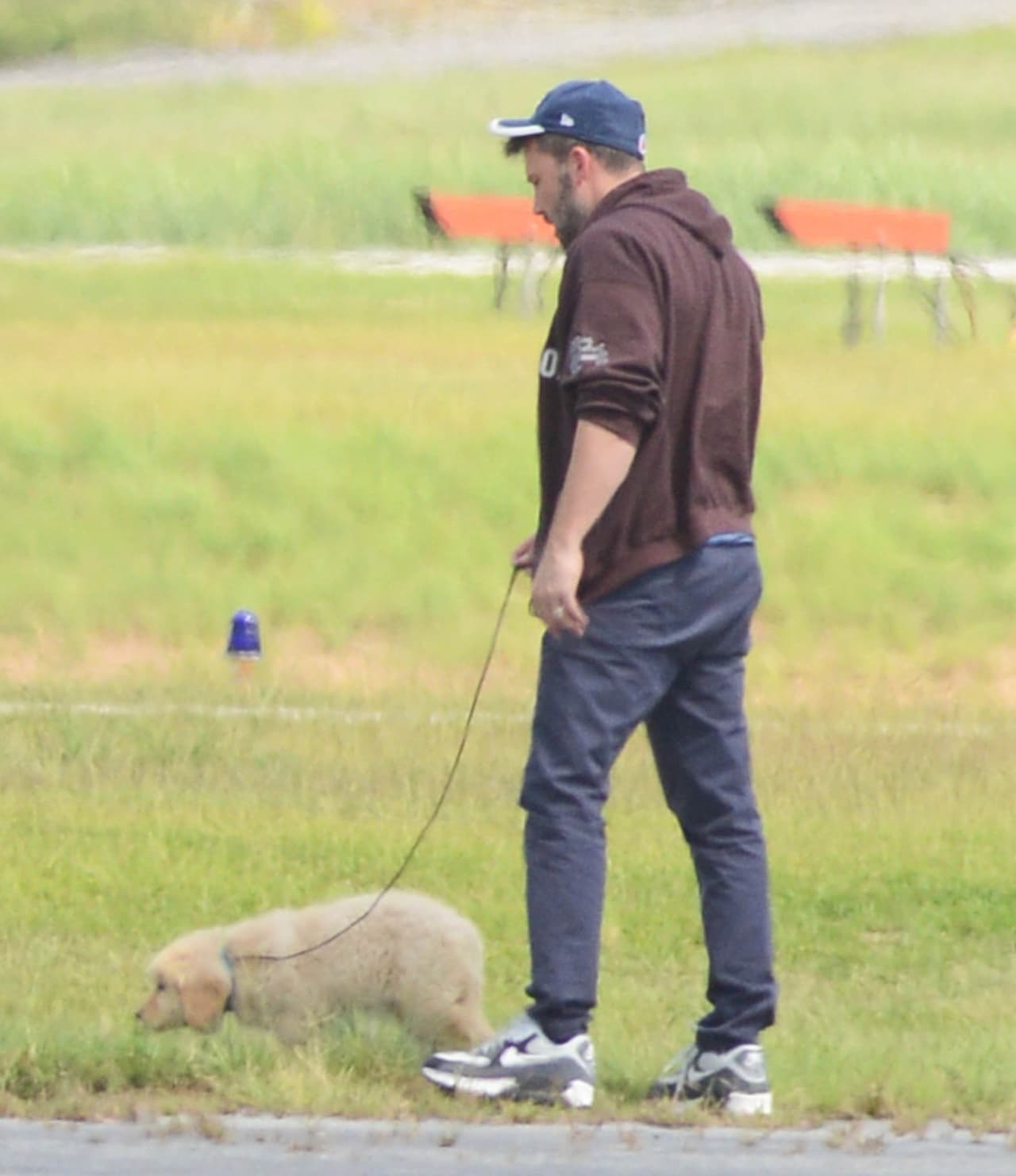 Ben fue muy paciente con el cachorrito.