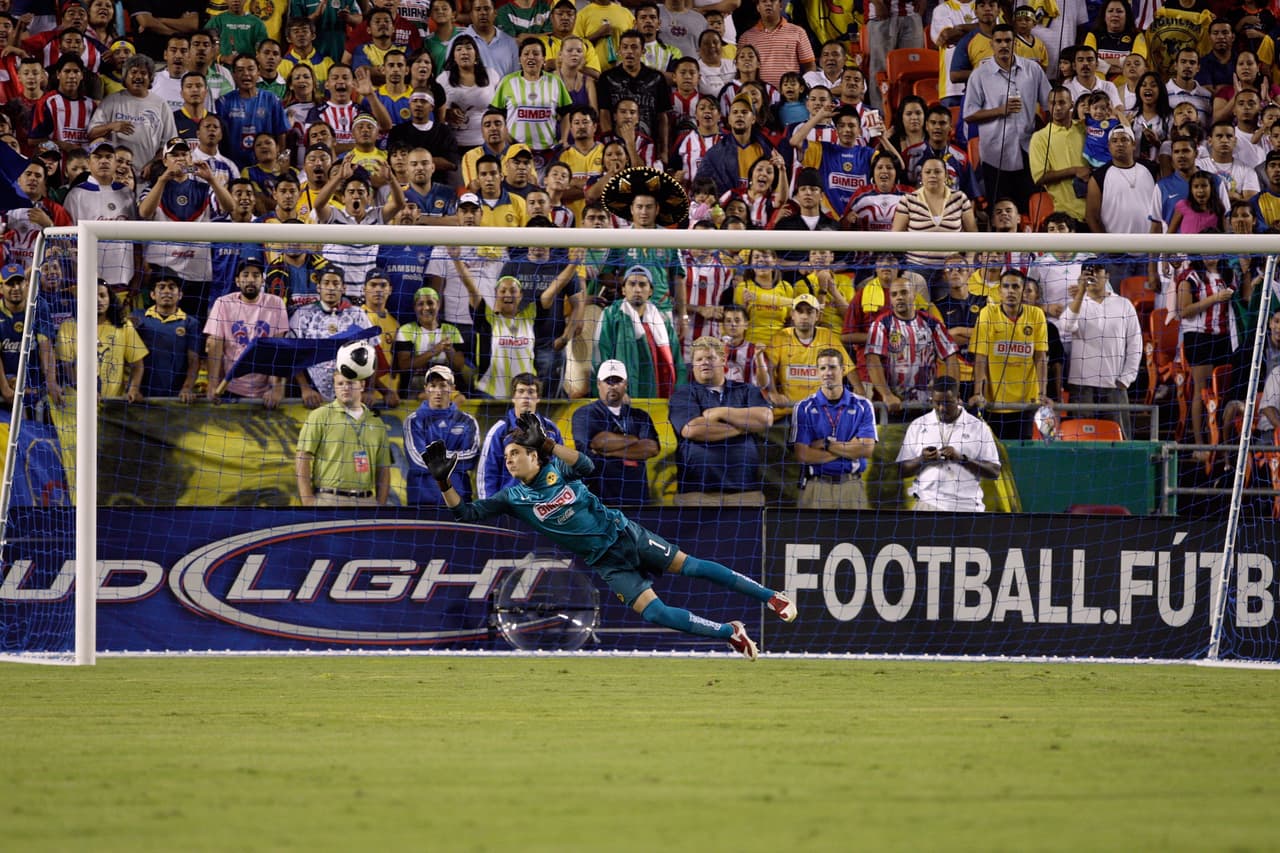 Posteriormente se presentaron dos derrotas al hilo tras caer en 2006 como visitantes.