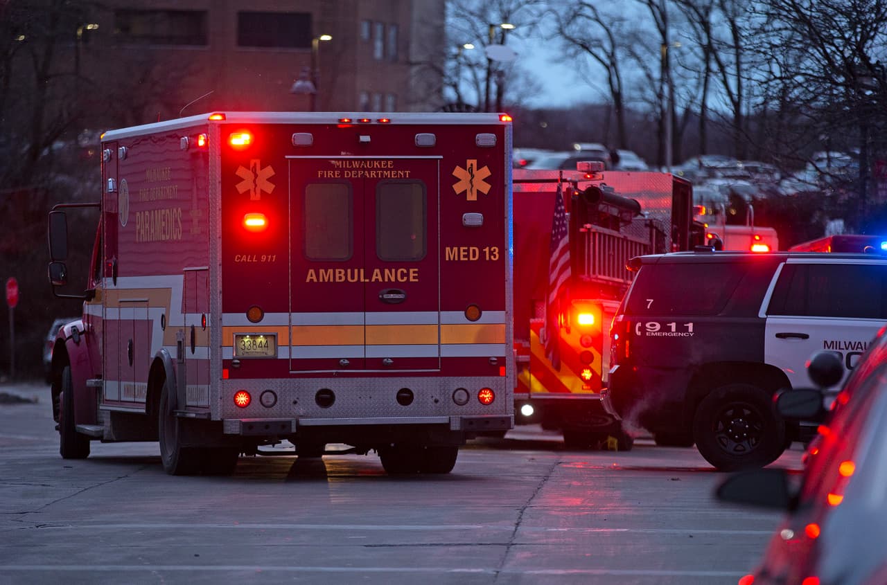 El Departamento de Policía de Milwaukee inicialmente reportó un "incidente crítico" en instalaciones de Molson Coors Brewing Co, el cuál dejó varios muertos, incluyendo al agresor.