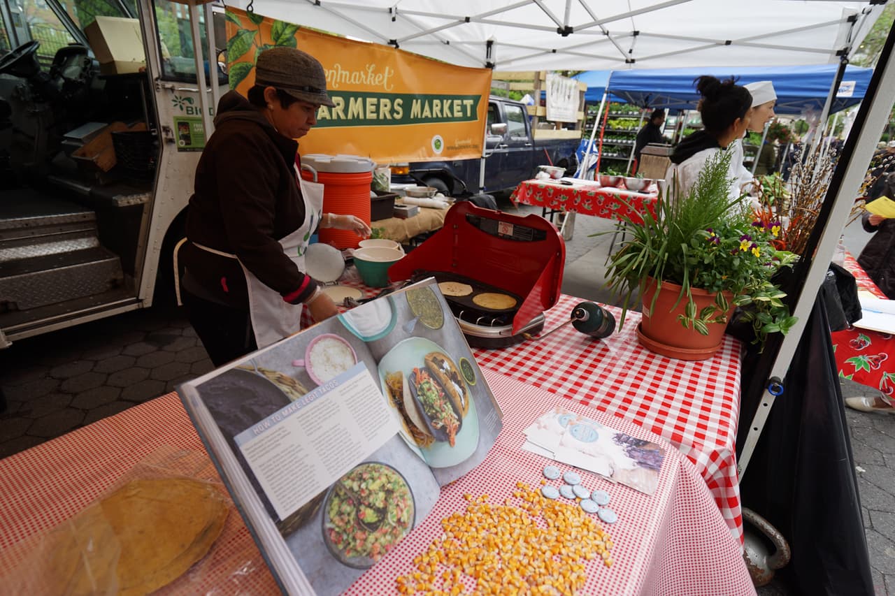 La masa está hecha de productos naturales.