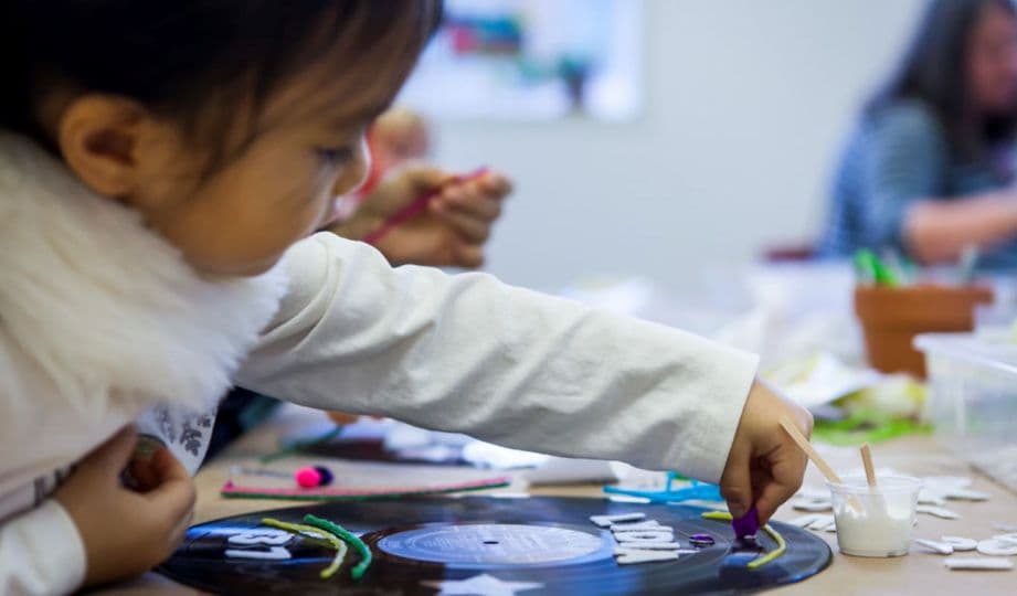 <b><a href="https://high.org/event/toddler-saturdays-6/?utm_source=Discover-Atlanta&utm_medium=Calendar&utm_campaign=Toddler-Saturdays">Toddler Saturdays at the High Museum of Art (4 de marzo)</a></b>. Diseñado para niños de quince meses a tres años y sus cuidadores, los sábados para niños pequeños fomentan la creatividad de los pequeños y exploran temas mensuales con obras de arte relacionadas.