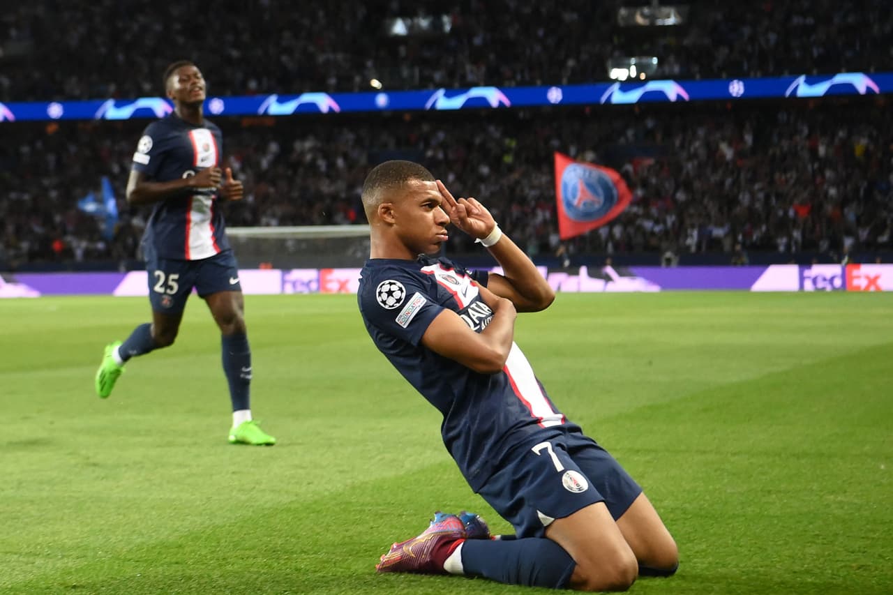 Mbappé, en plan grande.