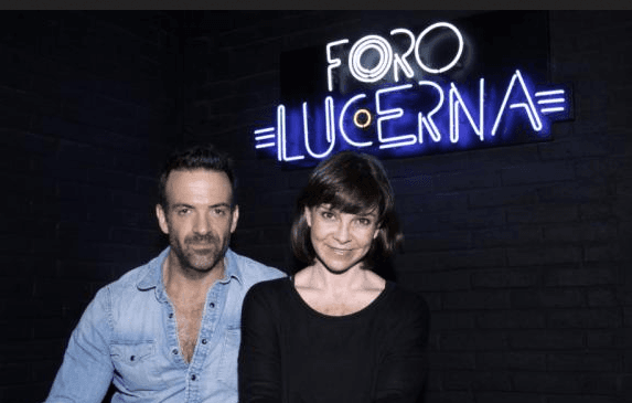 Pablo Perroni y Mariana Garza se enamoraron mientras trabajaban en la obra de teatro "Sherezada, mil y una noches de amor" y ya nunca se han separado; tienen una hermosa hija llamada María y son además de actores, empresarios teatrales con dos espacios en la Ciudad de México.