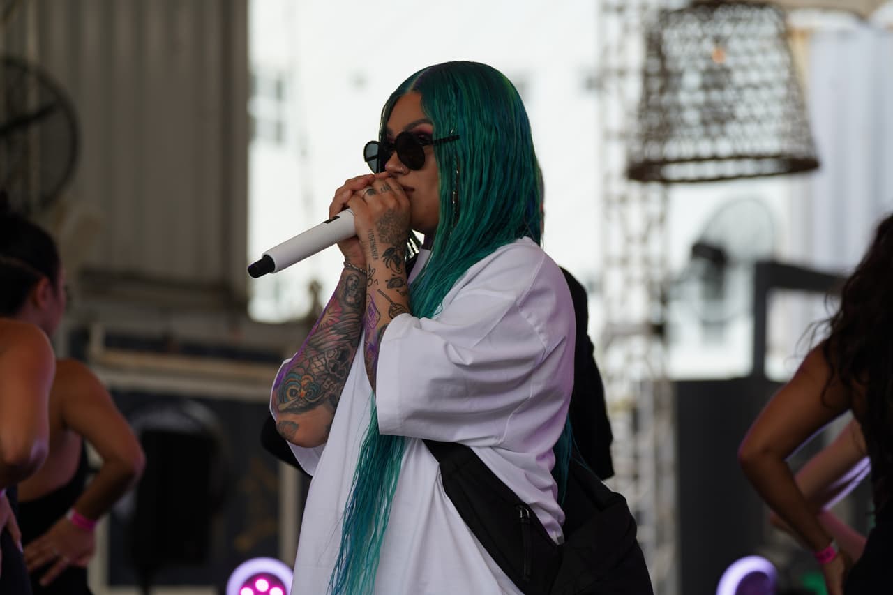 Snow Tha Product va a demostrar por qué se ganó un lugar entre las nominadas a 
<b>La nueva Generación Femenina.</b>
<br>
<br>
<h2 class="cms-H2-H2"><a href="https://www.univision.com/shows/premios-juventud/premios-juventud-2023-lista-completa-nominados">LISTA COMPLETA DE NOMINADOS PREMIOS JUVENTUD</a></h2>