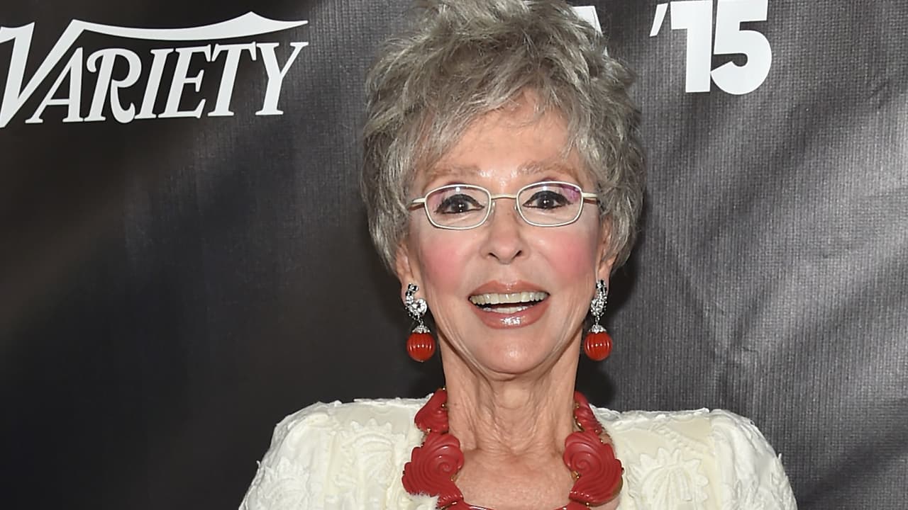 Rita Moreno: “Me gustaría ver a las nuevas actrices más elegantes que sexis”