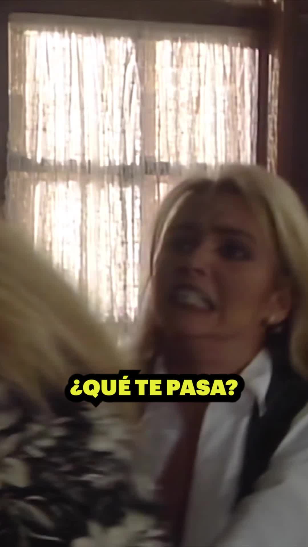 Julia y Dinorah pelean por la casa de Fausto