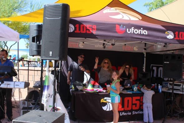 Una tremenda "Fiesta de Verano" disfrutaron cientos de personas en "Wet 'n' Wild, donde estuvieron presentes los talentos de nuestras emisoras de Uforia. 