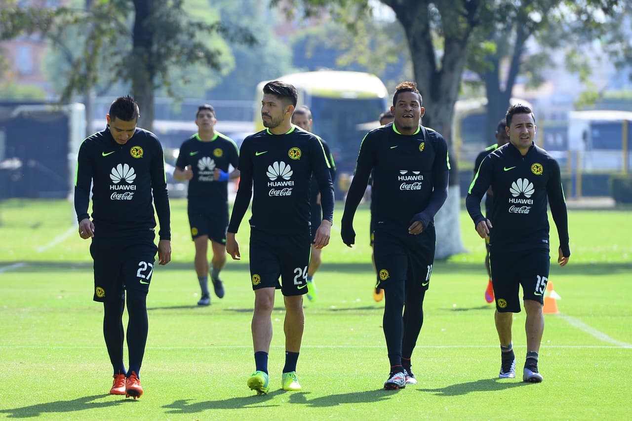 América con plantel completo para enfrentar a Cruz Azul