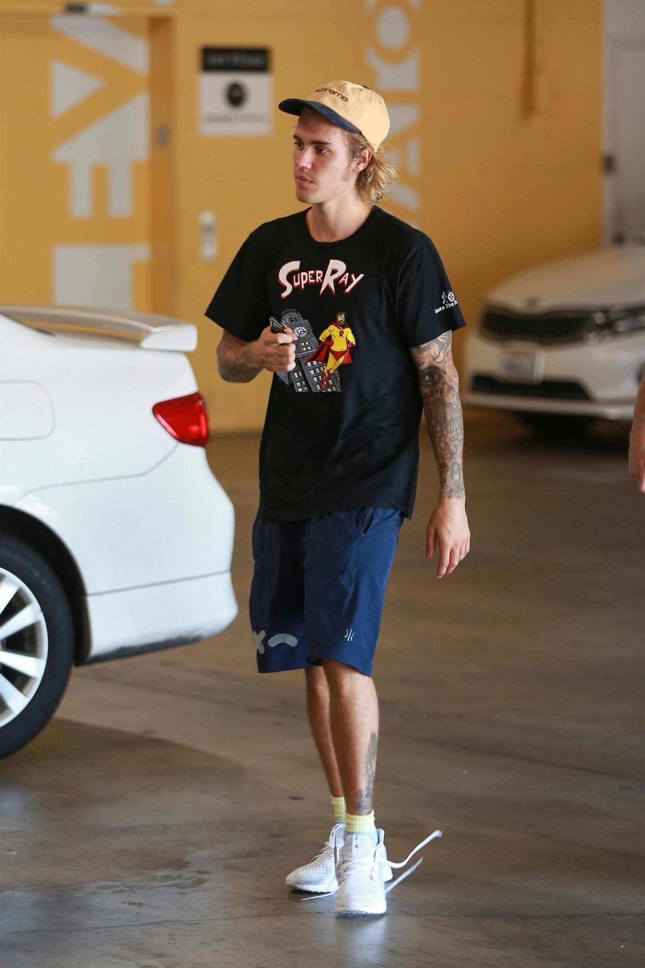 El intérprete de '
<b>Sorry</b>' y ex de Selena Gómez agregó que "no ha hablado" con Lovato, "pero mis oraciones están con ella y su familia". "Es muy triste".