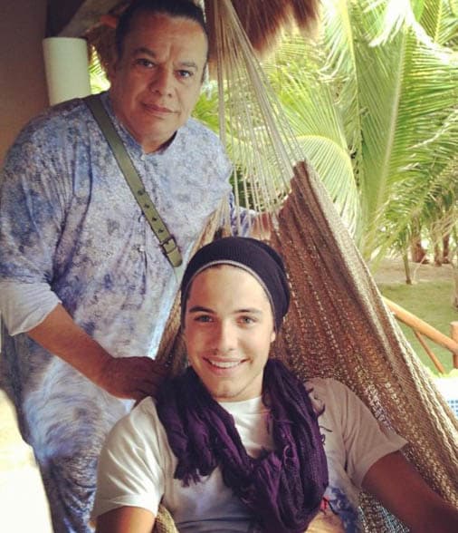 William Valdes recordando el día que tuvo el honor de conocer al gran Juan Gabriel.