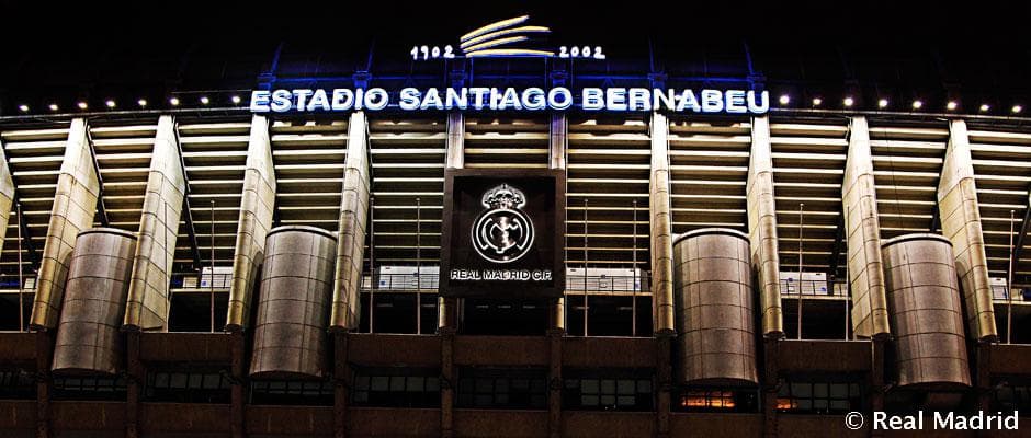 Luego de tres meses cerrado por la pandemia y en plena remodelación, el Madrid ha decidido reabrir el Tour por el Santiago Bernabéu, pero con público reducido por la situación sanitaria.