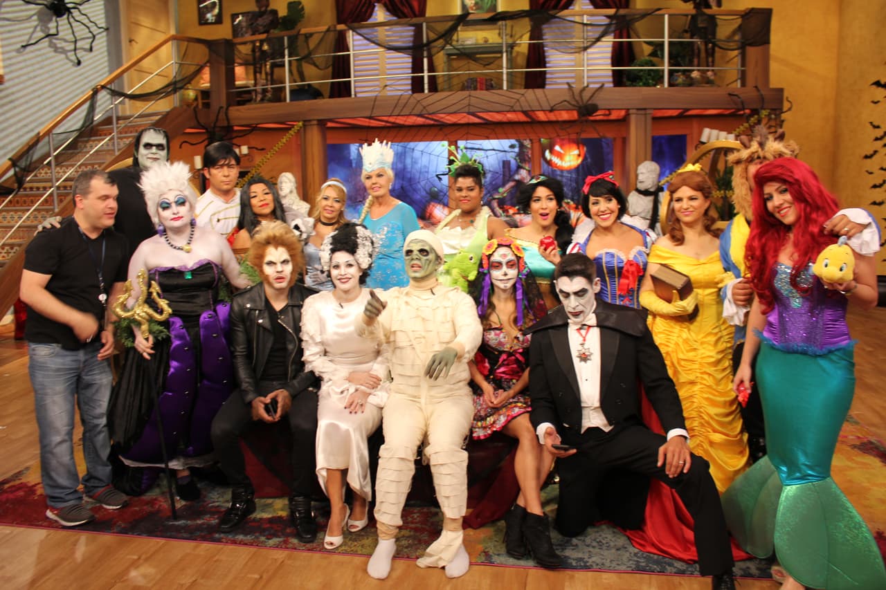 Vestidos como los personajes de cuentos de hadas, lucieron fabulosos.