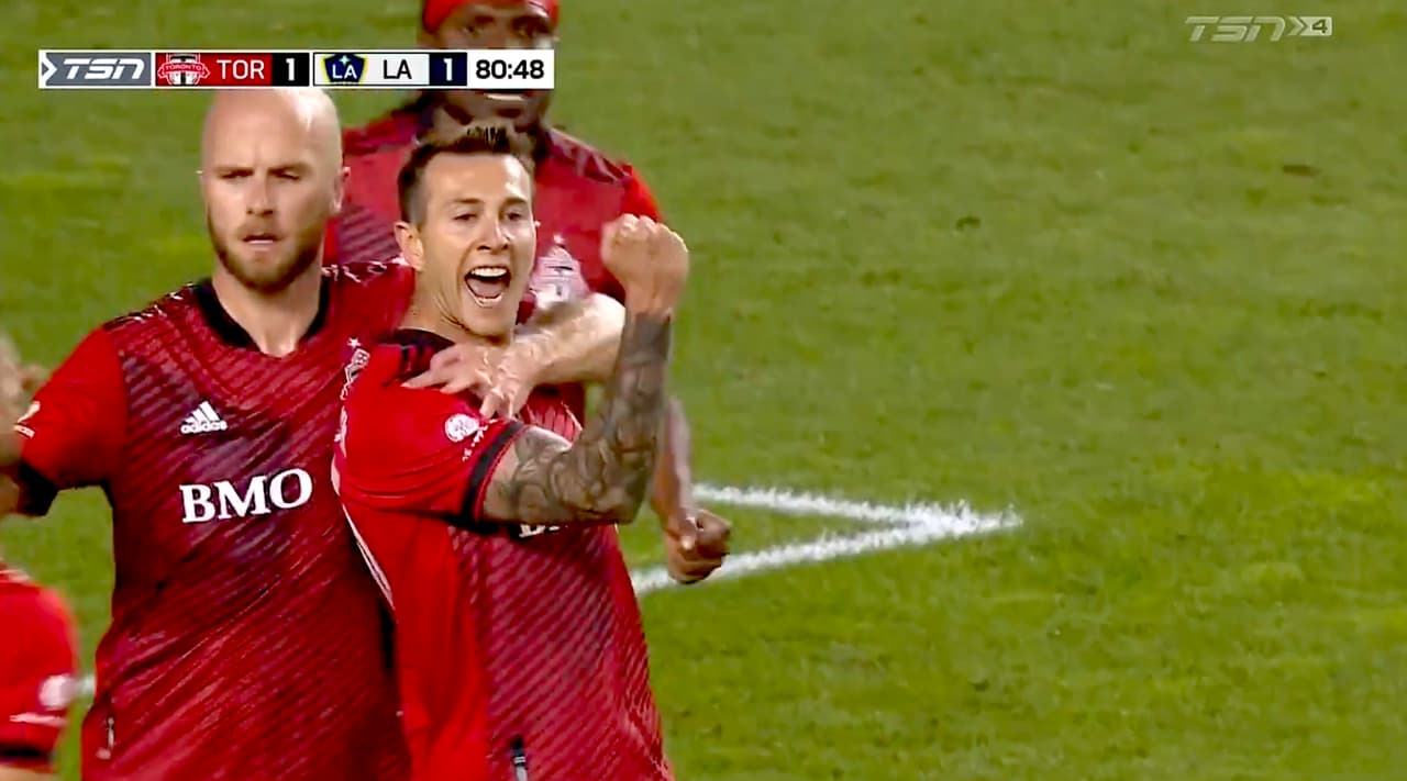 ¡Furia italiana! Bernardeschi anota y Toronto remonta al Galaxy