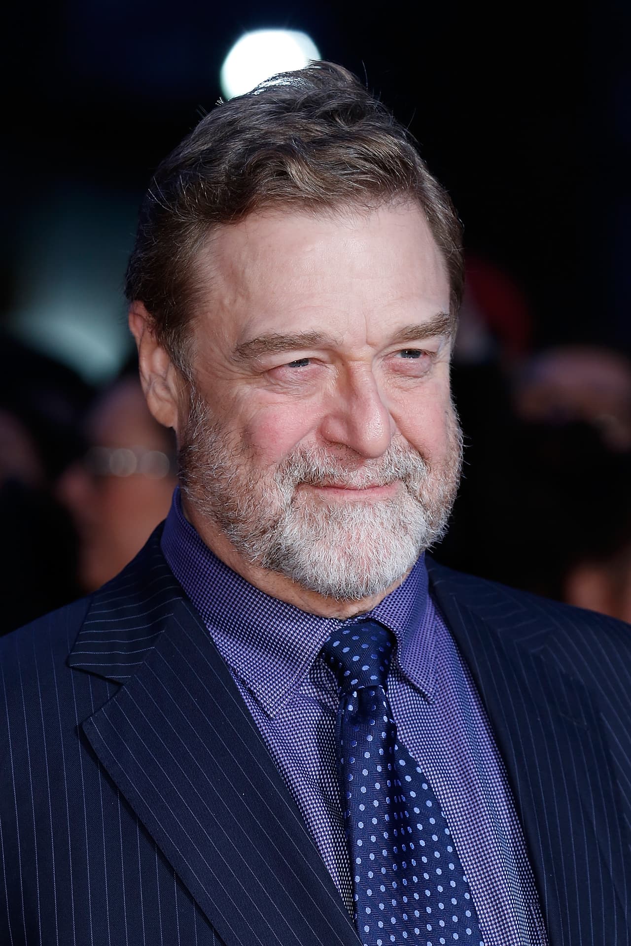 Conocido por su sobrepeso, ha trabajado en docenas de cintas.