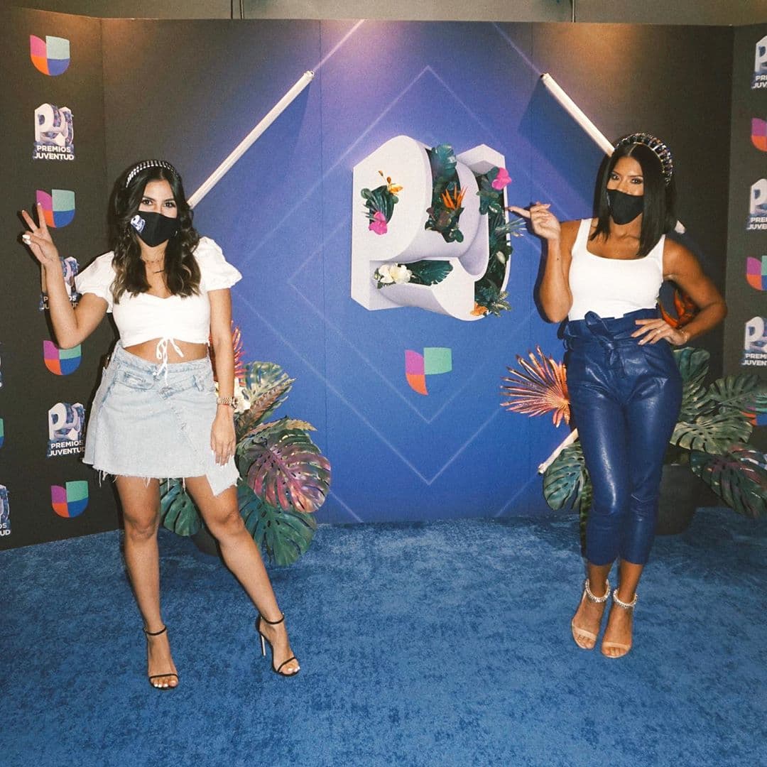 Habiendo arreglado todos los asuntos, la exreina de belleza se lanzó con todo, acompañada de Jessi Rodríguez, a la fiesta más caliente del verano.