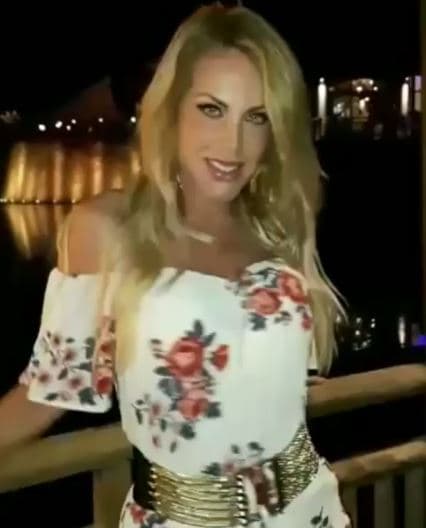 "Claro que mi cara va cambiando, porque no puedes tener la misma cara de cuando tenías 25 años; es obvio que estás más rellenita. Tienes m´as grasa en tu cara", sostuvo la actriz de telenovelas como 'Amores con trampa'.