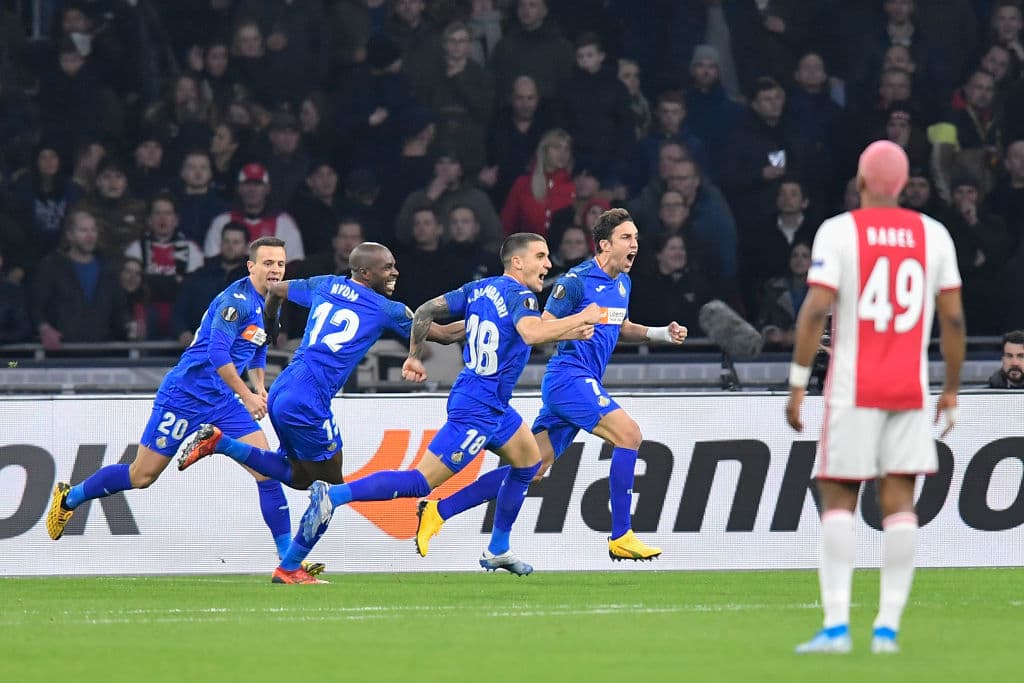 El Getafe cayó con el Ajax 2-1, pero avanza ganando el global 3-2. El mexicano Edson Álvarez se quedó en la banca.