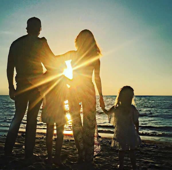 Son una familia muy unida y siempre comparten lindos momentos a donde quiera que van.