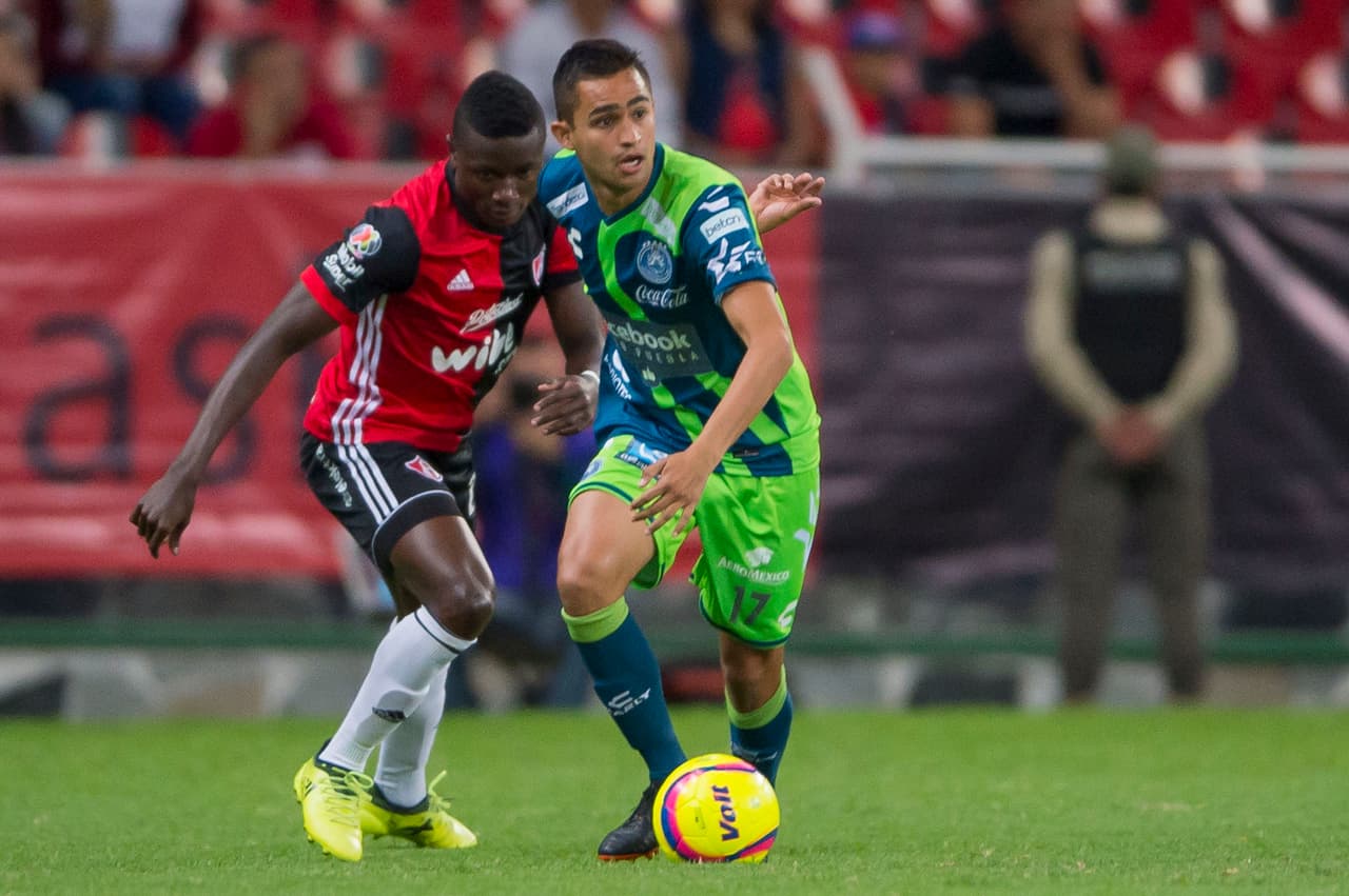 Los Rojinegros se hicieron dueños del balón, pero no pudieron ampliar al marcador y le daban vida al Puebla.