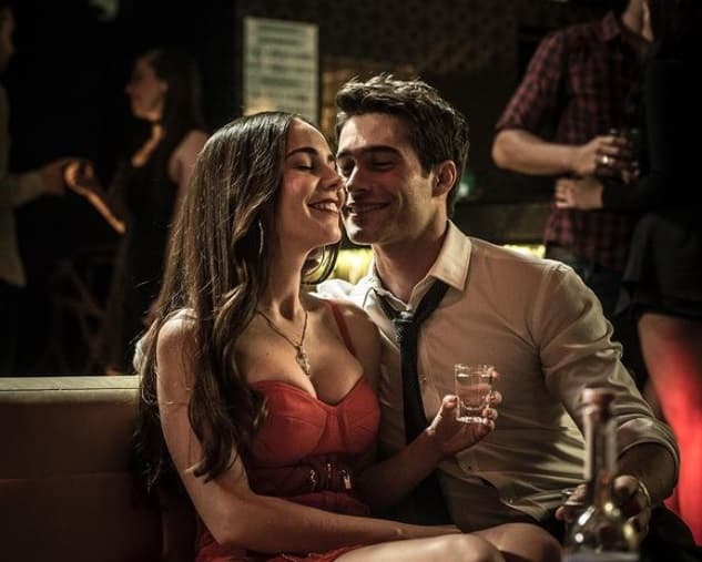 Su rostro es conocido por trabajar en el 'remake' de Rubí junto a Camila Sodi como Héctor Ferrer.