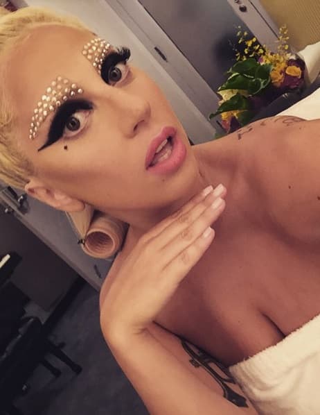 Pobre Gaga, y pensar que un día casi tuvo a todos rendidos a sus pies.