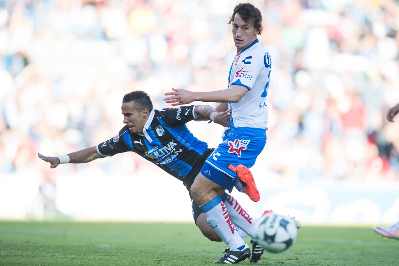 Puebla derrotó 2-1 a Gallos Blancos