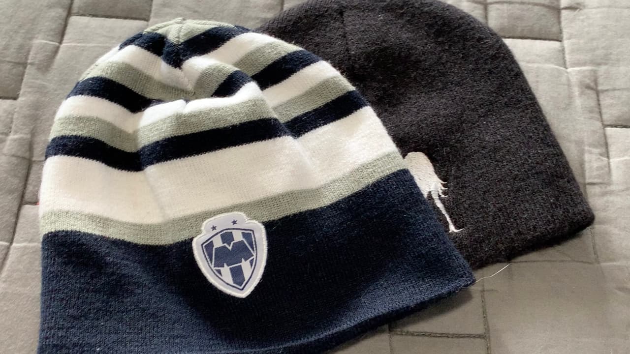 Las gorras nos dan calor y protección en la cabeza para este tiempo de frío.