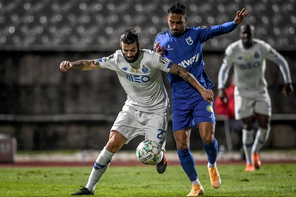 El Porto del ‘Tecatito’ repartió puntos con el Belenenses