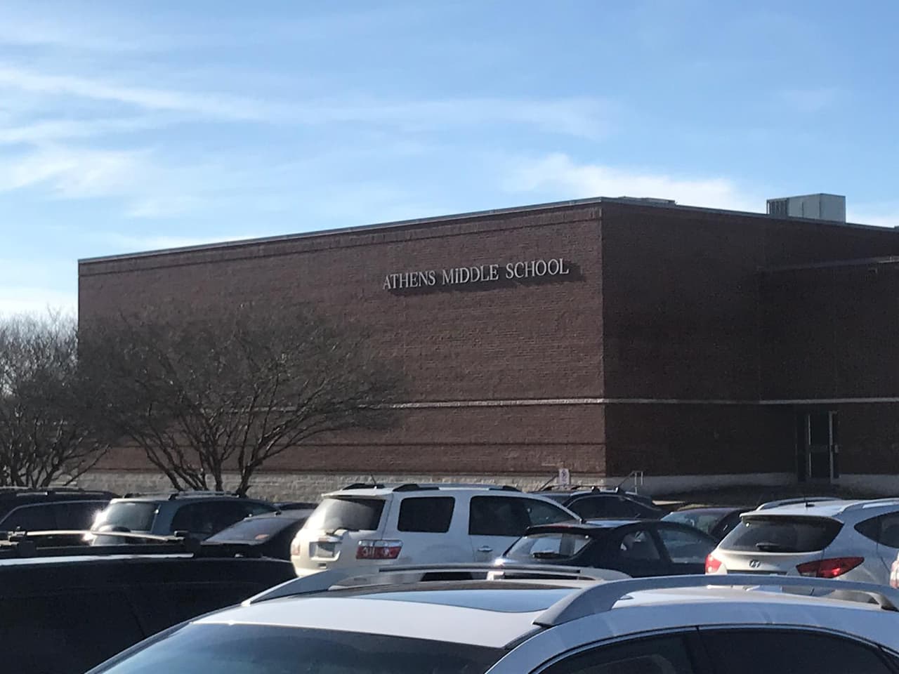 Christopher Bonilla de 13 años era estudiante de la secundaria Athens.