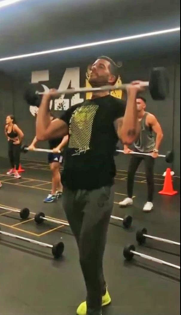 Chef Yisus está acostumbrado al ejercicio rudo, sin embargo, nunca está de más compartir tiempo con la familia.