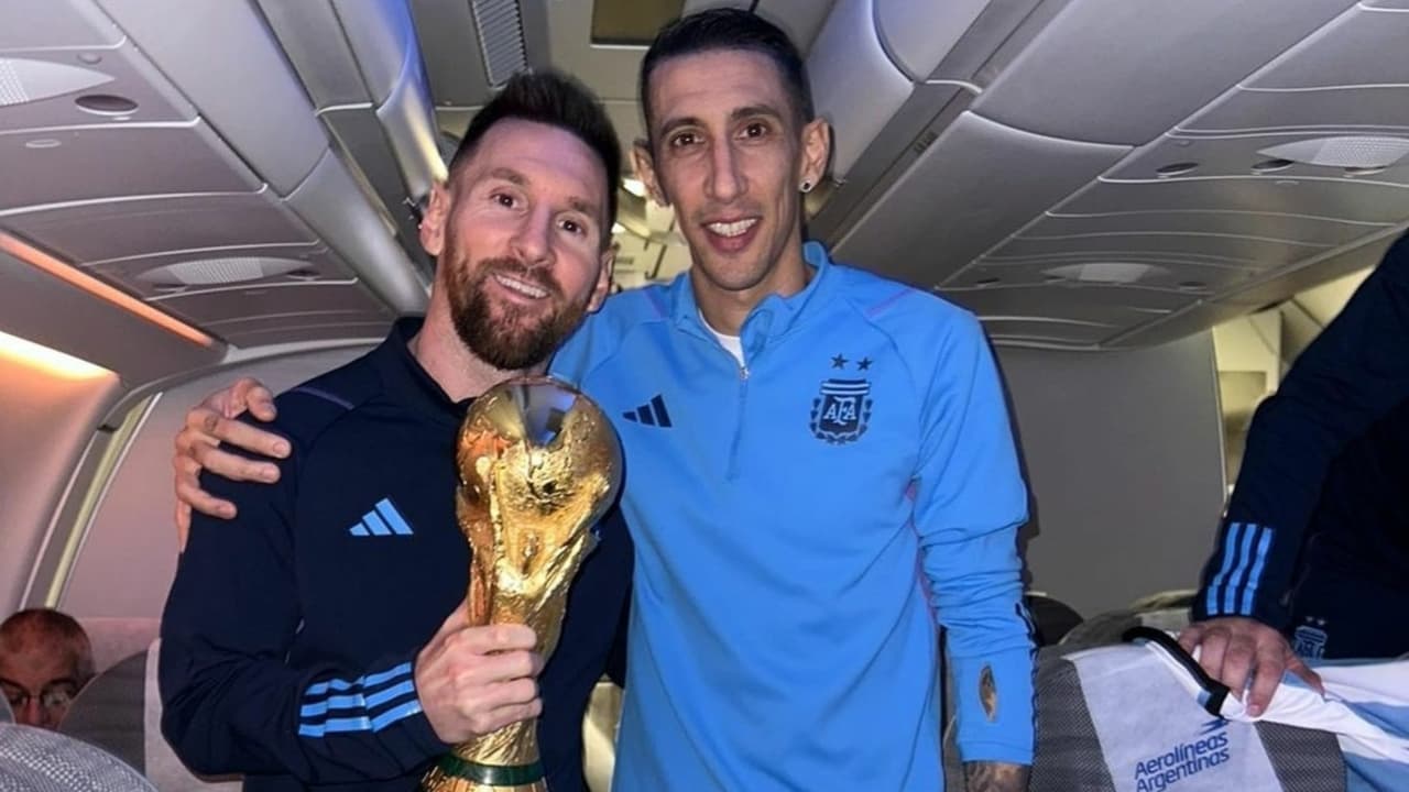 Messi comparte fotos con la Copa del Mundo y sorprende a sus seguidores