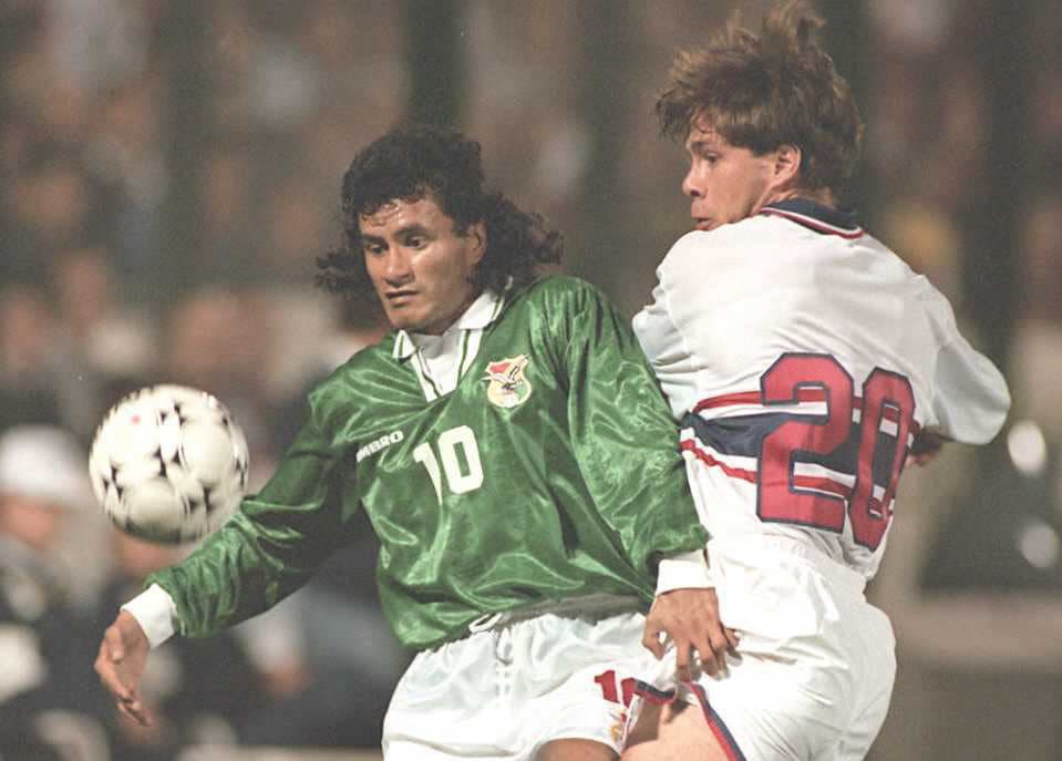 Bolivia ha participado en tres Mundiales de Futbol y sus mejores actuaciones fueron terminar en la primera ronda de 1930, 1950 y 1994.