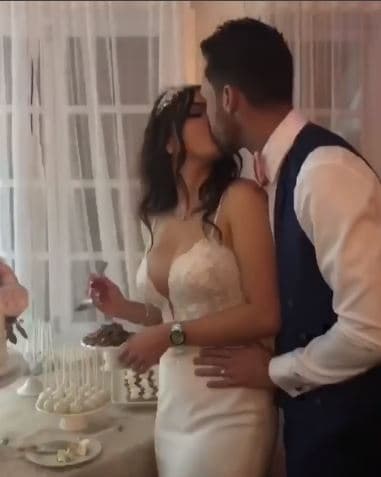 Fue con un 'boomerang' al que Gabriella agregó: "Anoche me casé con mi mejor amigo y, ¡fue el día más feliz de mi vida!".