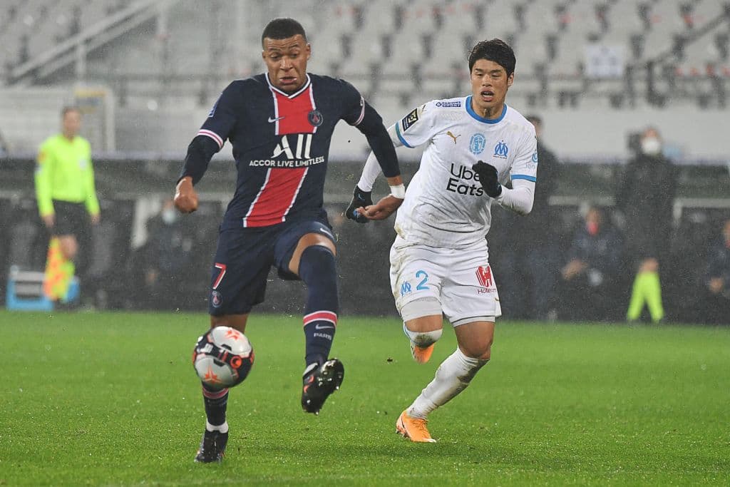 Mauro Icardi (39’) marcó el tanto que adelantaba a los parisinos. Ya en la recta final del cotejo, Neymar (85’) hizo el segundo cobrando una pena máxima derivada de una falta sobre Icardi. Dimitri Payet (89’) descontaba, pero la reacción fue demasiado tardía. PSG refrendó el título que ostenta desde la campaña 2013.