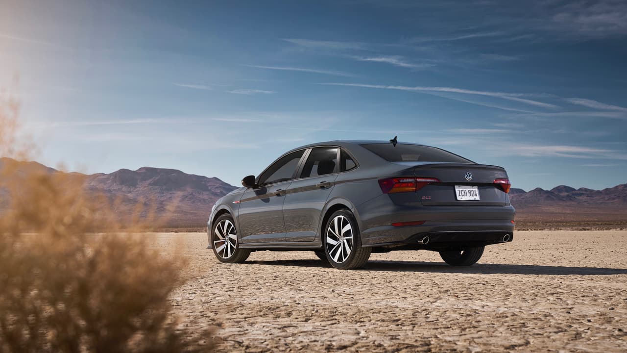 <h3 class="cms-h3-H3">Volkswagen Jetta GLI</h3>