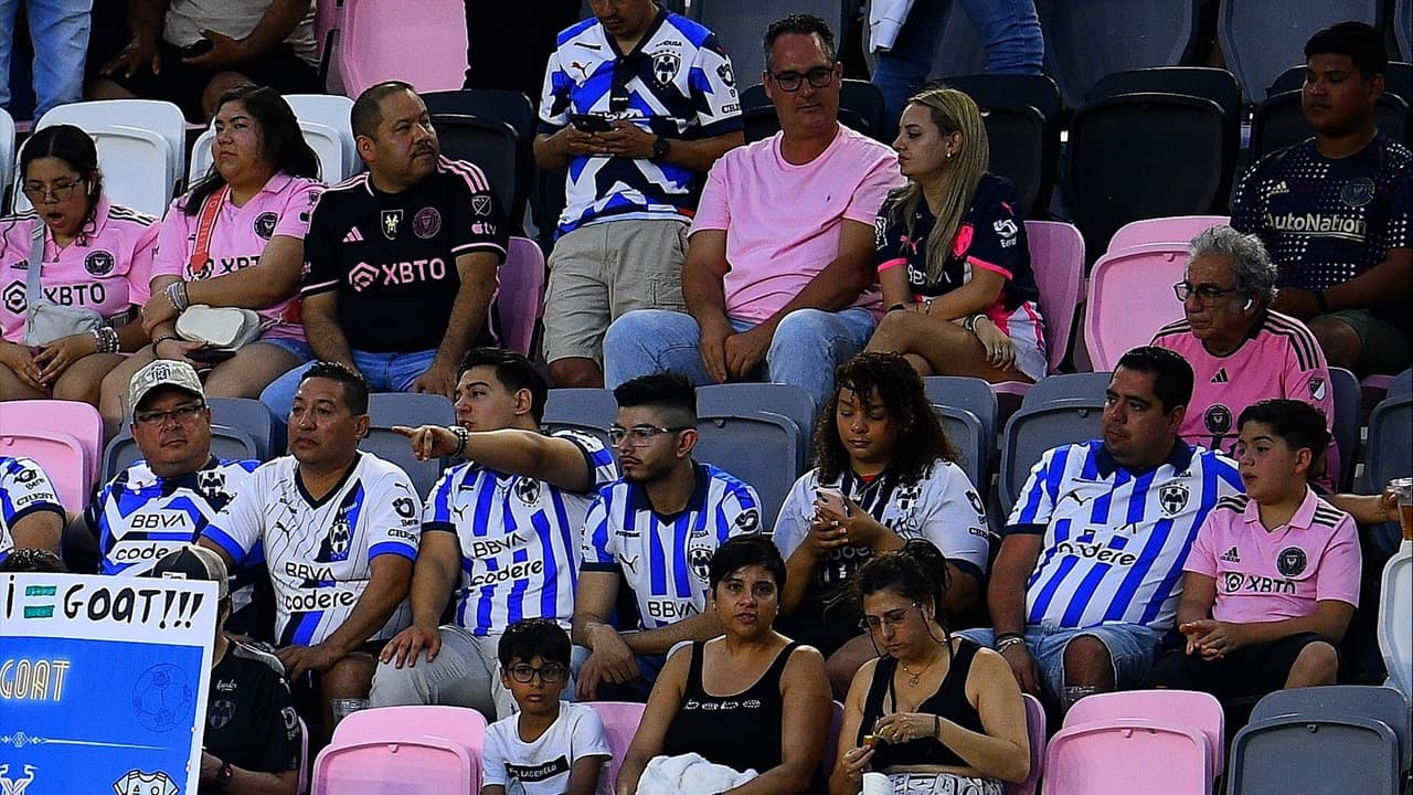 Afición de Rayados canta: "Messi tuvo miedo"