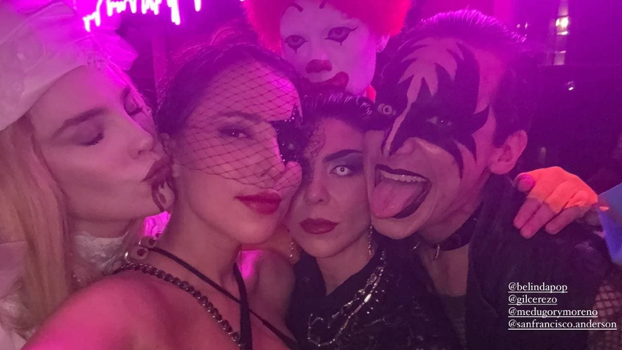 La
<b> relación que tendrían Belinda y Majo Aguilar</b> ha sido cuestionada por algunos ya que la consideran como un supuesto golpe para Ángela Aguilar.
<br>