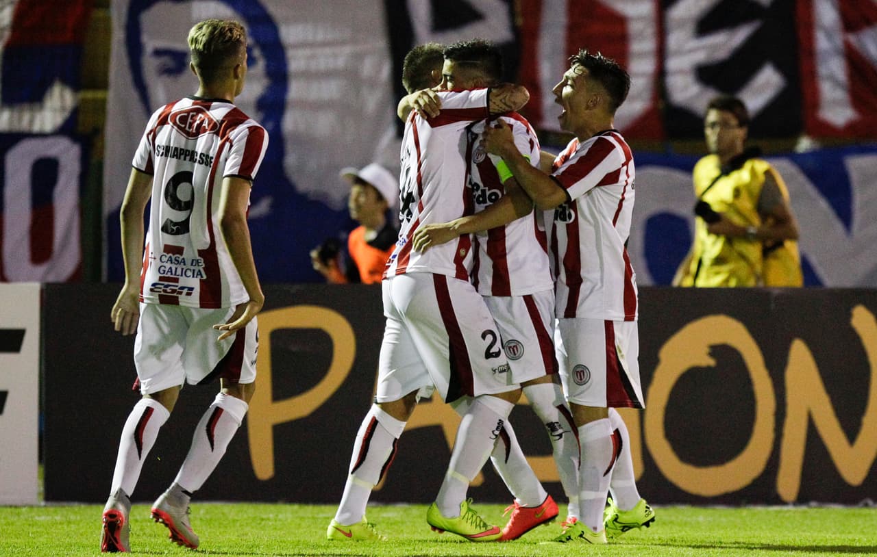 River Plate de Uruguay cerca de meterse a la fase de grupos de Copa Libertadores