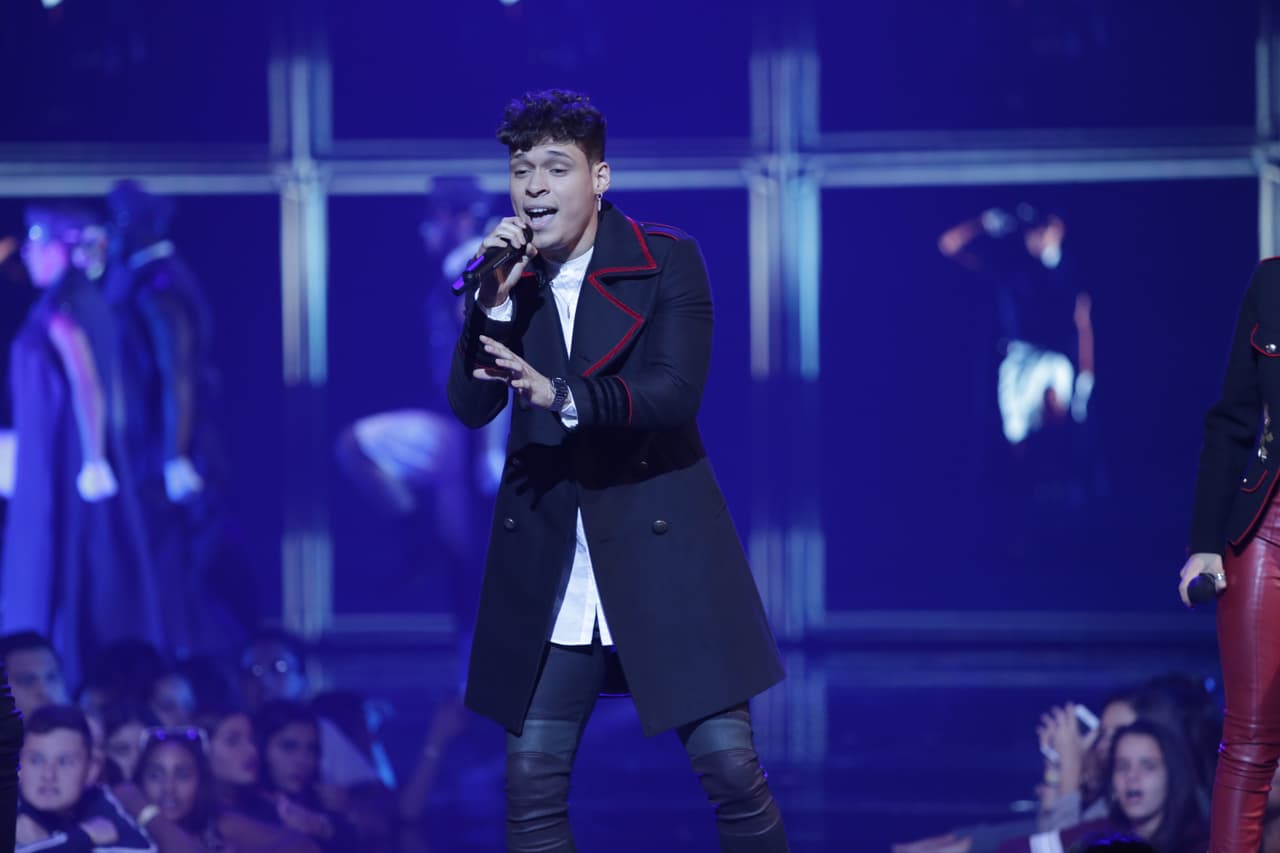 Una noche en la que arrasó de nuevo demostrando que está muy bien enfocado en la música.