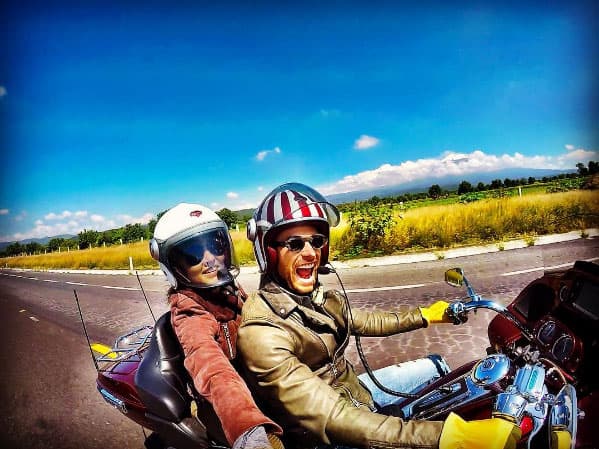 "Tu ruta es mi ruta!!!" escribió el actor al compartir la foto en sus redes sociales.