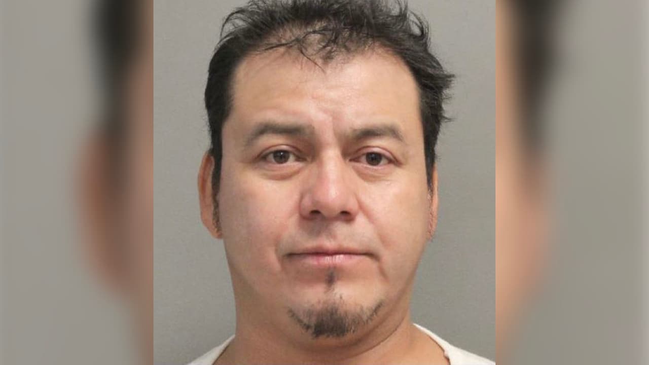 Guillermo Salazar, de 40 años. Todo ellos fueron arrestados e ingresados en la cárcel del condado Harris, acusados de conducir en estado de ebriedad.