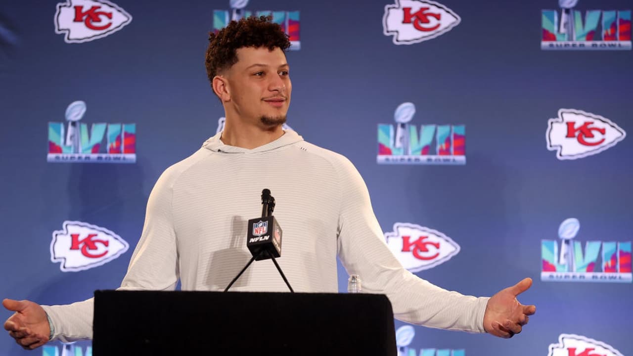 Juegan con los sentimientos de Patrick Mahomes con broma sobre Rihanna
