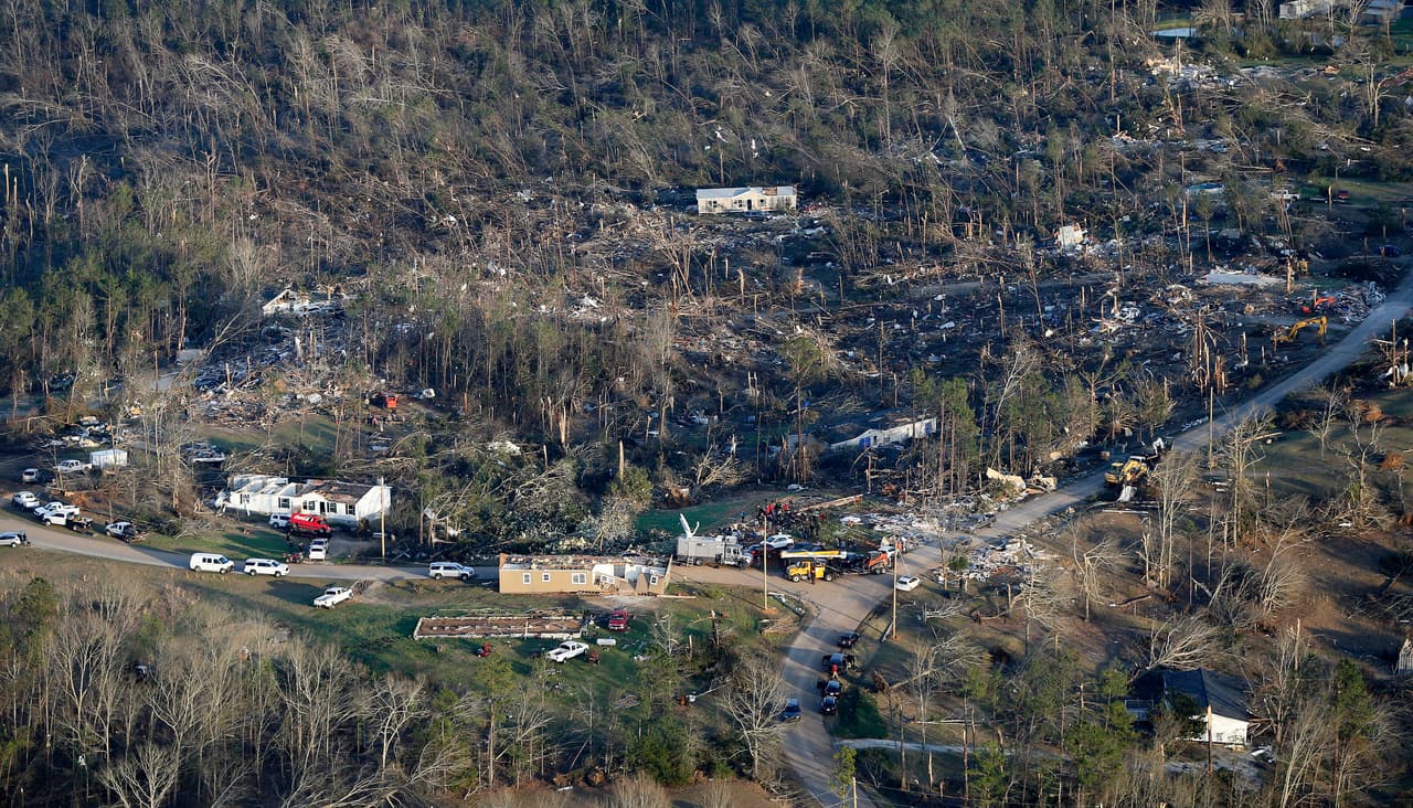 Además de las 23 muertes confirmadas, más de 50 personas resultaron heridas.