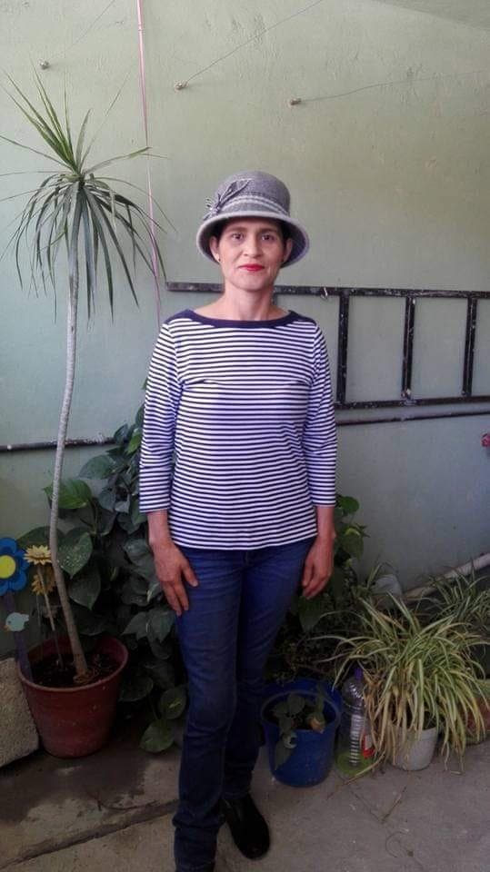 Mariana Vera está luchando contra el cáncer y su familia dice que a pesar de que sus dolores son no se rinde y tiene muchas ganas de seguir viviendo.