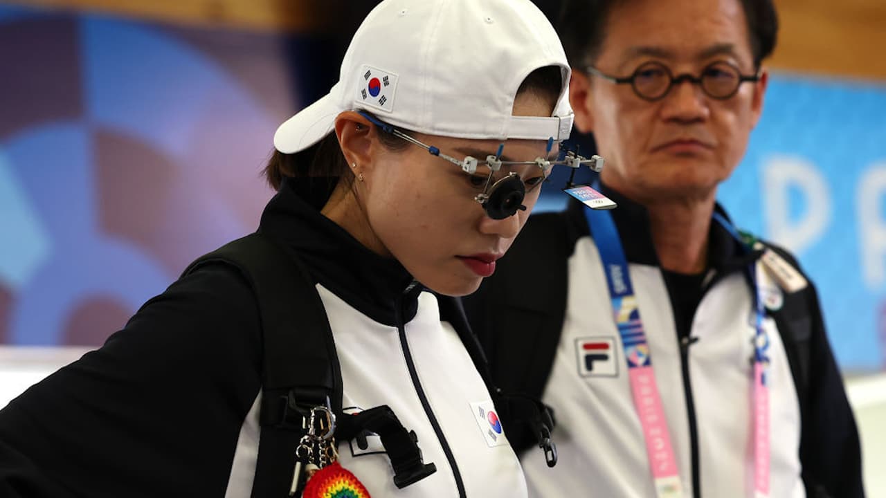 Tiradora surcoreana es hospitalizada tras sufrir un colapso por fatiga acumulada